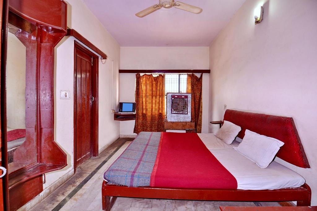 Aditya Palace Agra  Extérieur photo